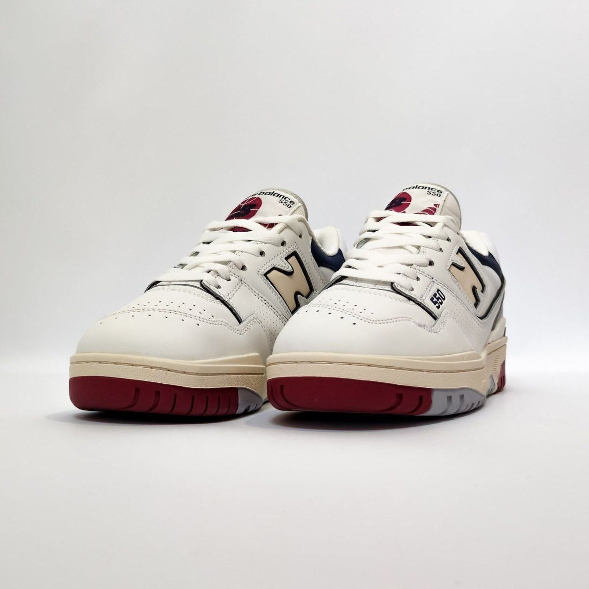 New Balance 550