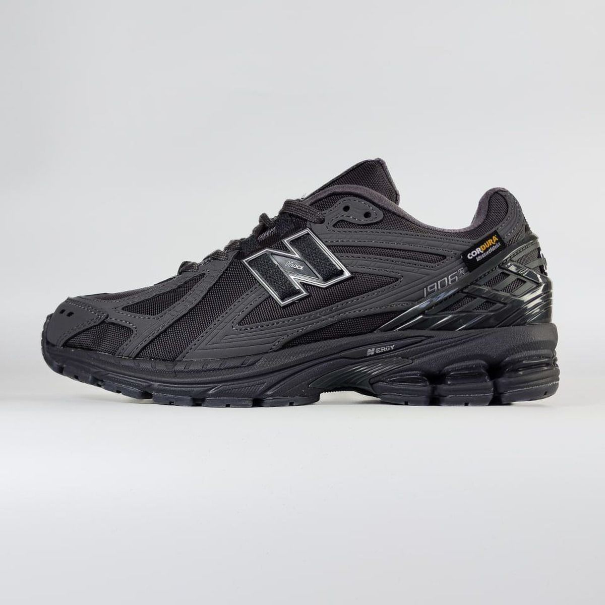New Balance 1906