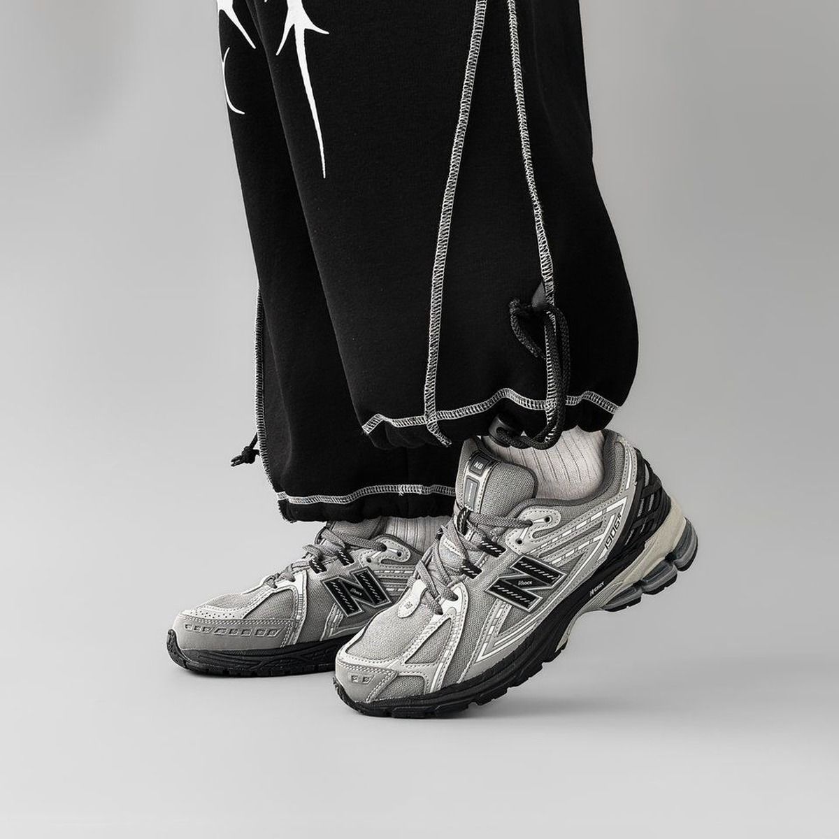 New Balance 1906 R