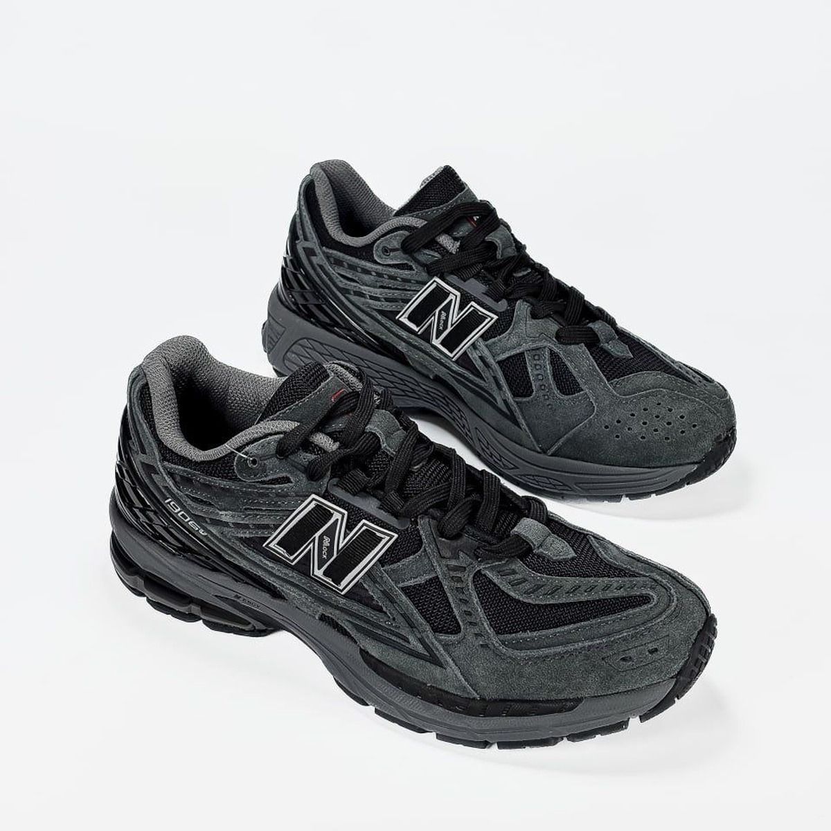 New Balance 1906U
