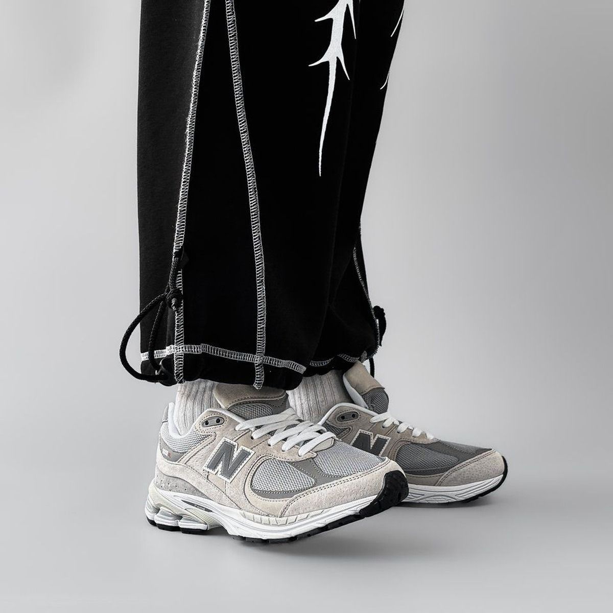 New Balance 2002R