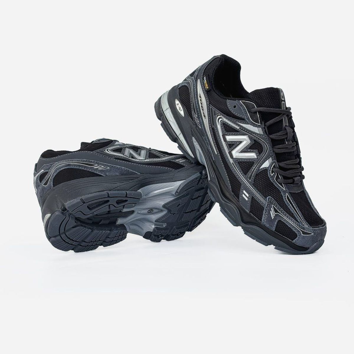 New Balance 1064