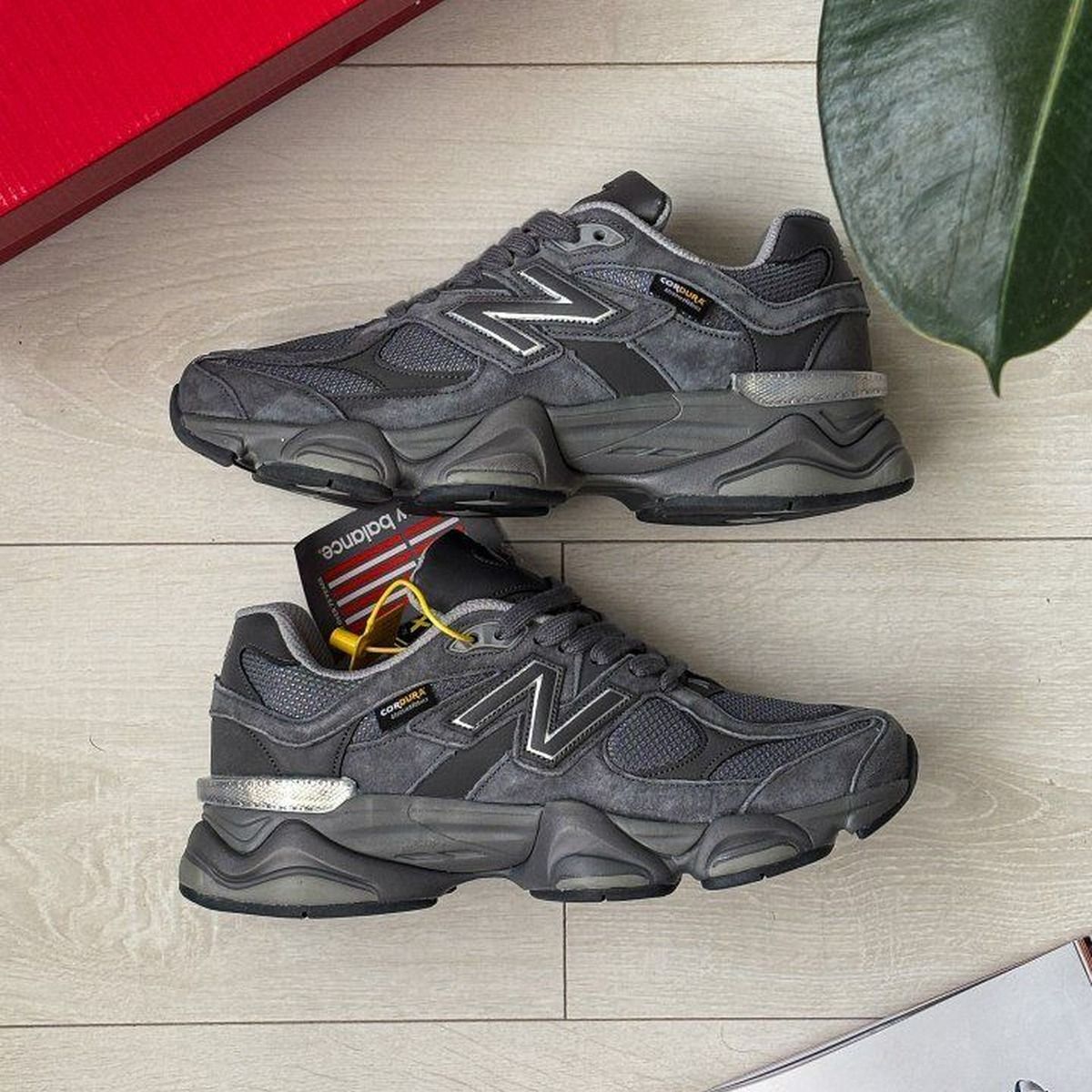 New Balance 9060