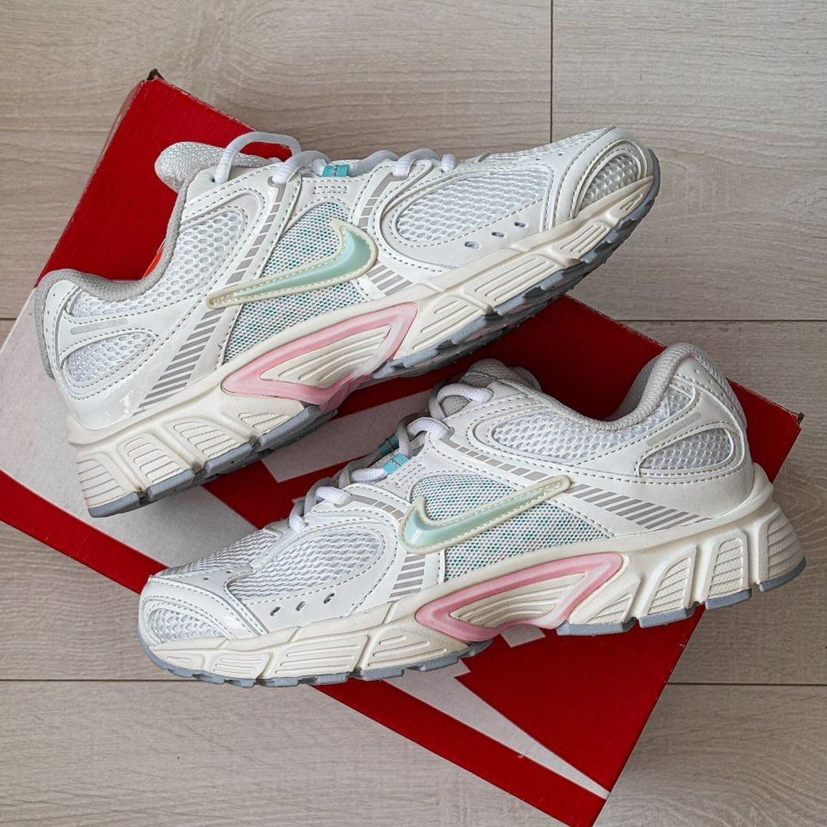 Nike V5 RNR