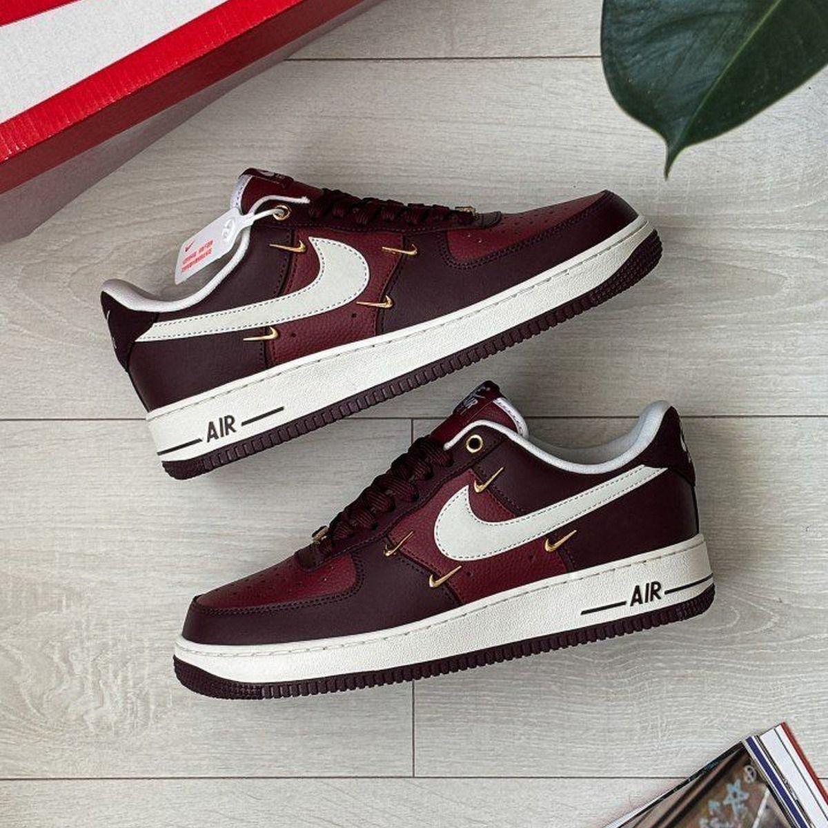 Nike Air Force 1 Low LX
