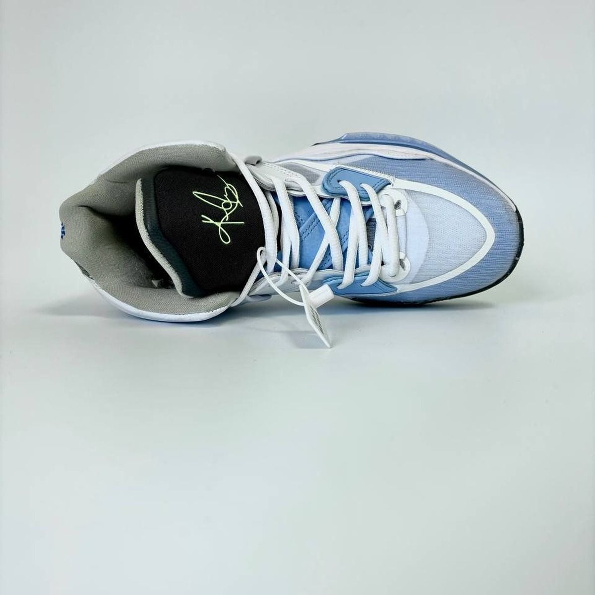 Nike Kyrie 8 Infinity