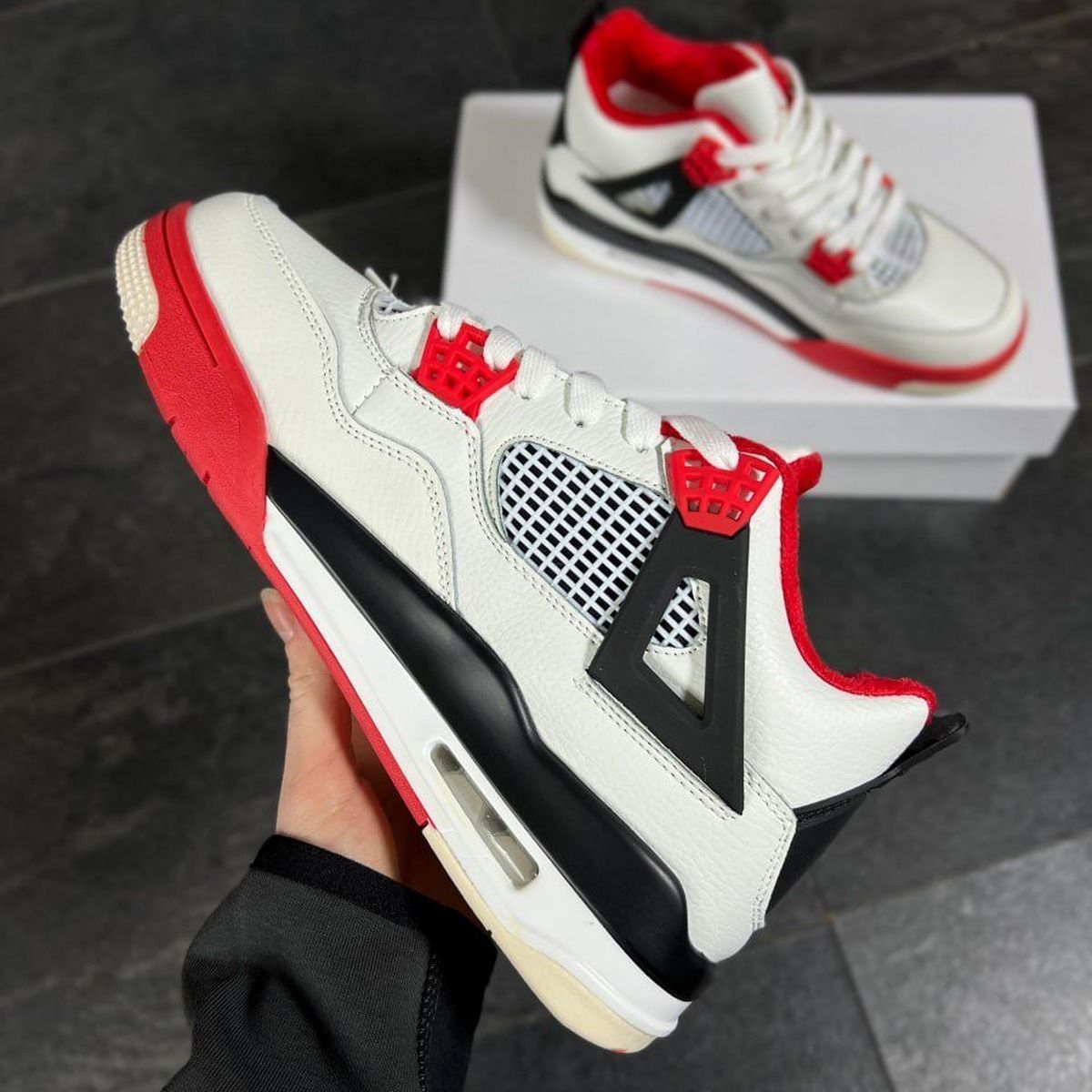 Nike Air Jordan Retro 4 Fur