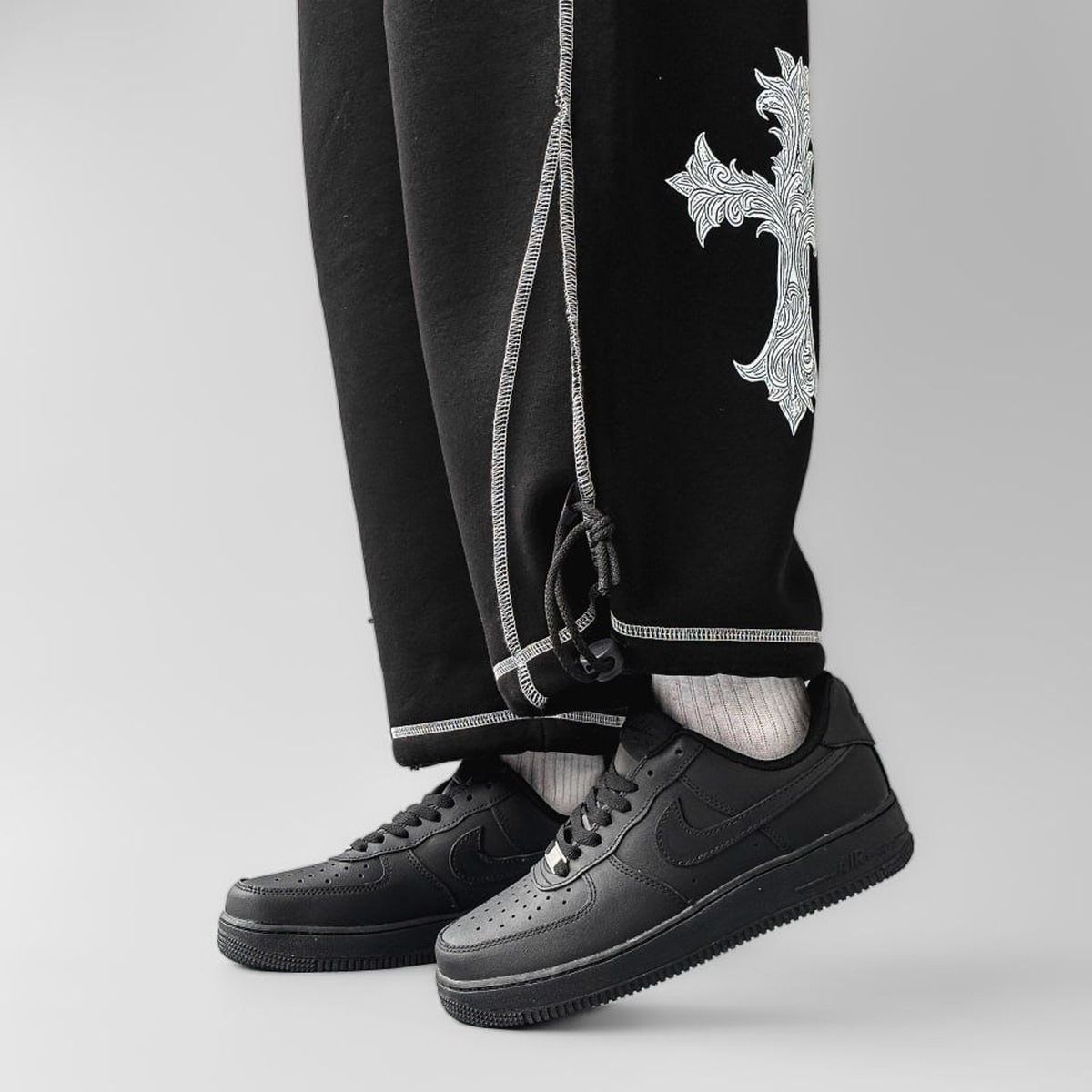 Nike Air Force 1 Low Black Premium
