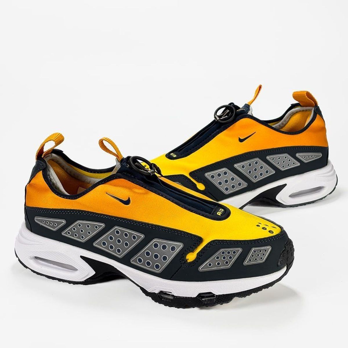 Nike Air Max SNDR