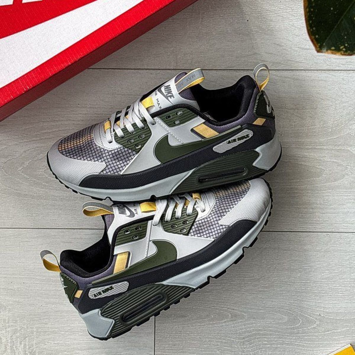 Nike Air Max 90