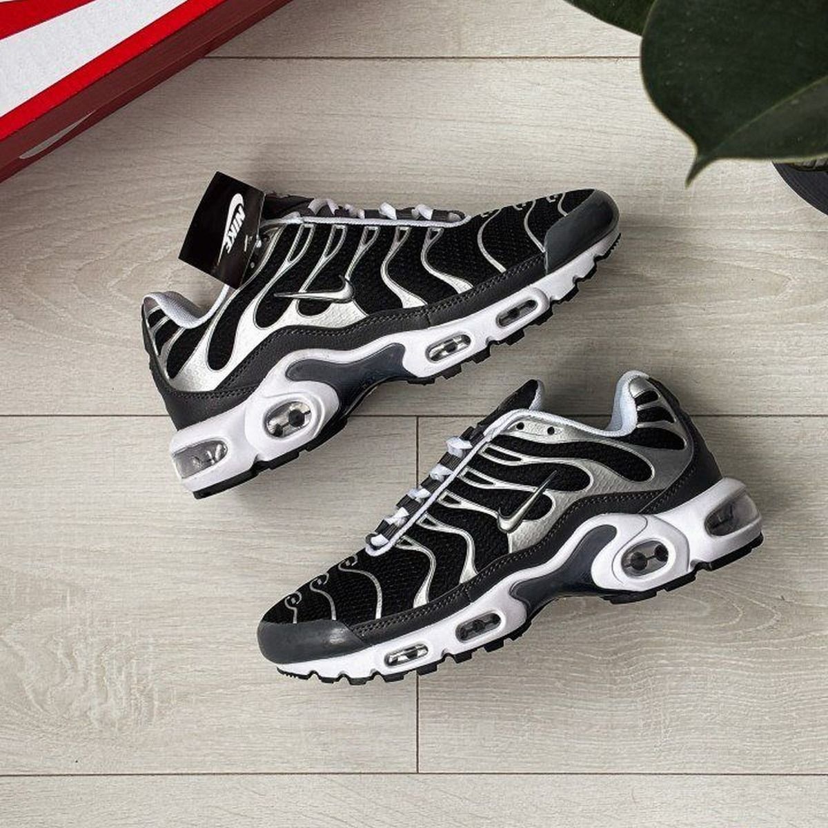Nike Air Max TN Plus