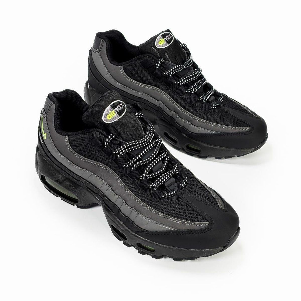 Nike Air Max 95 Essential