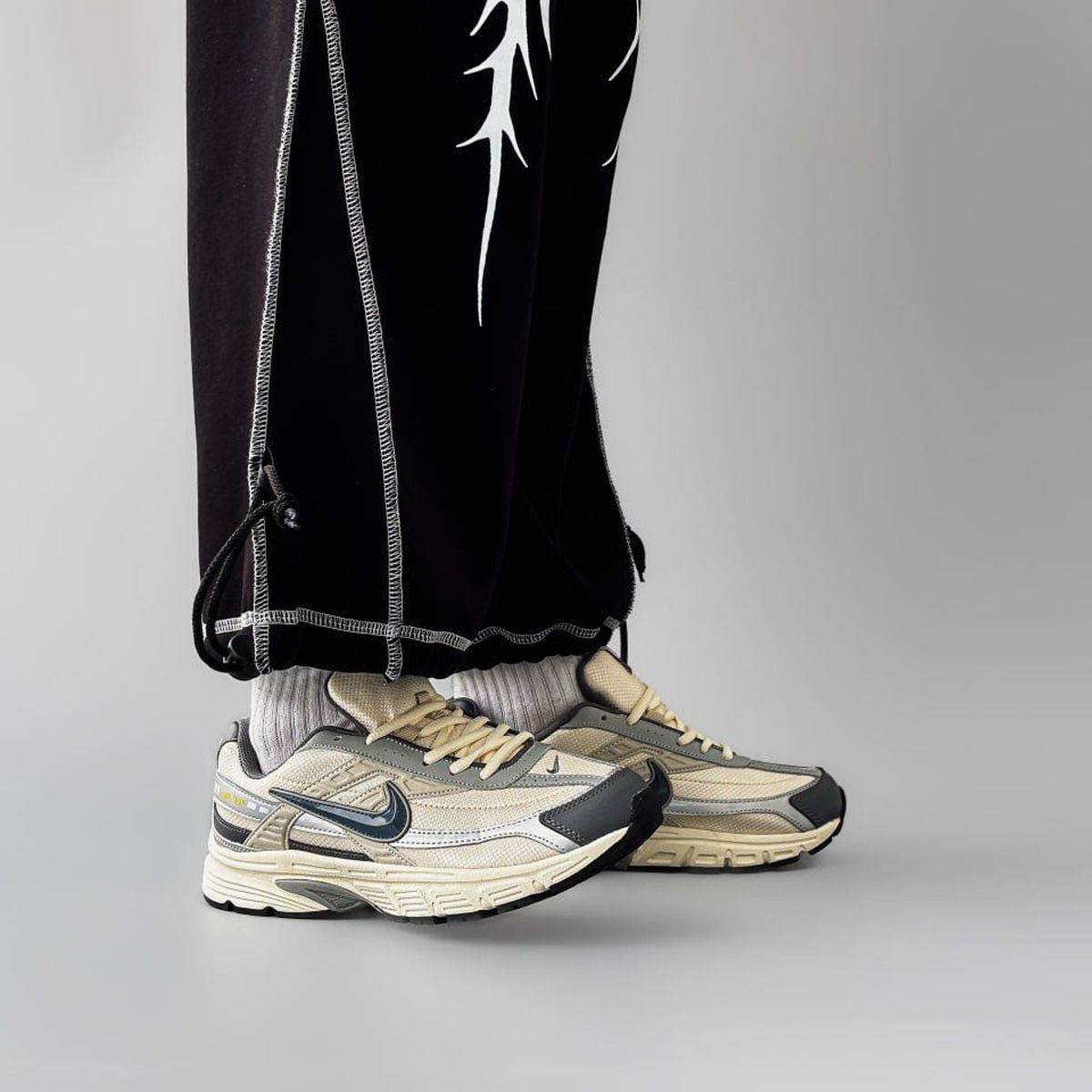 Nike Initiator