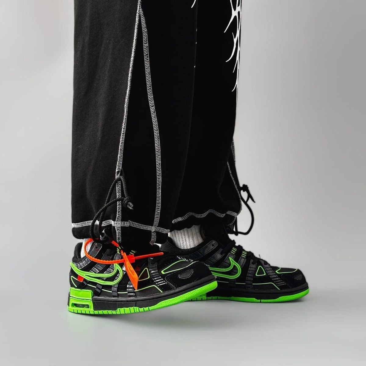 Nike Off-White x Rubber Dunk
