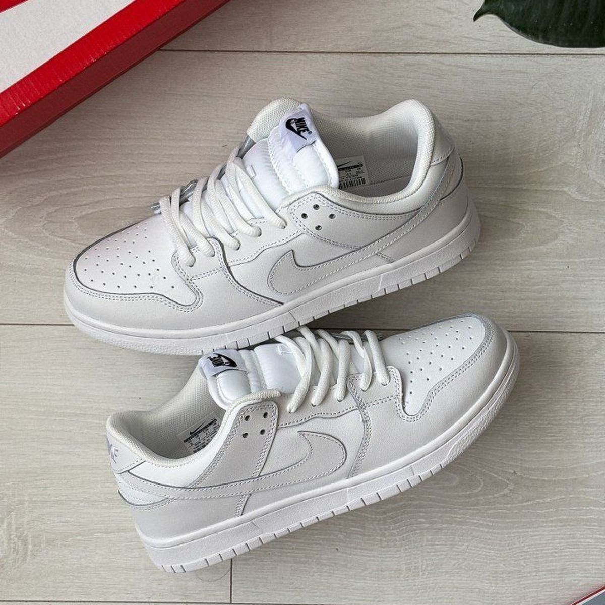 Nike Dunk Low