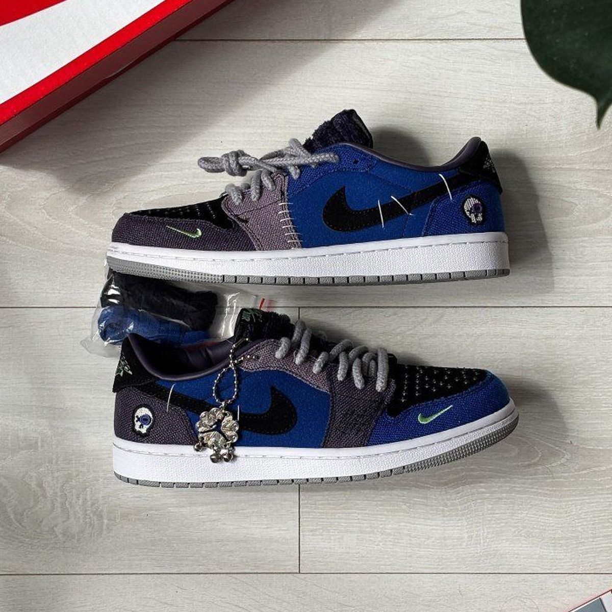 Nike Air Jordan 1 Low Voodoo Alternate