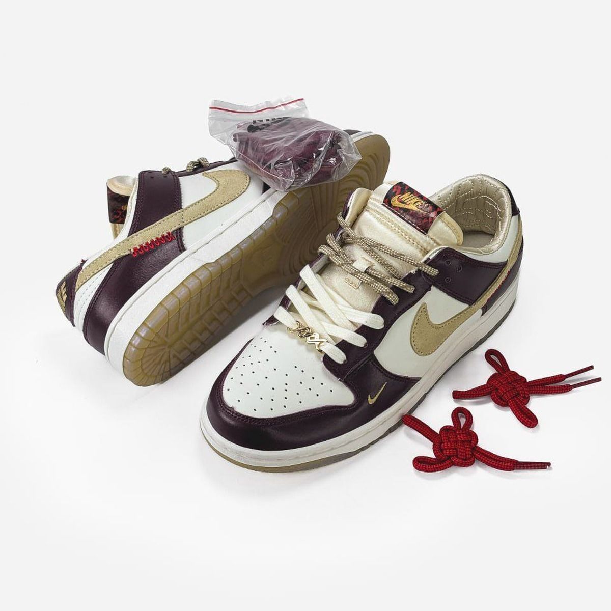 Nike Dunk LX