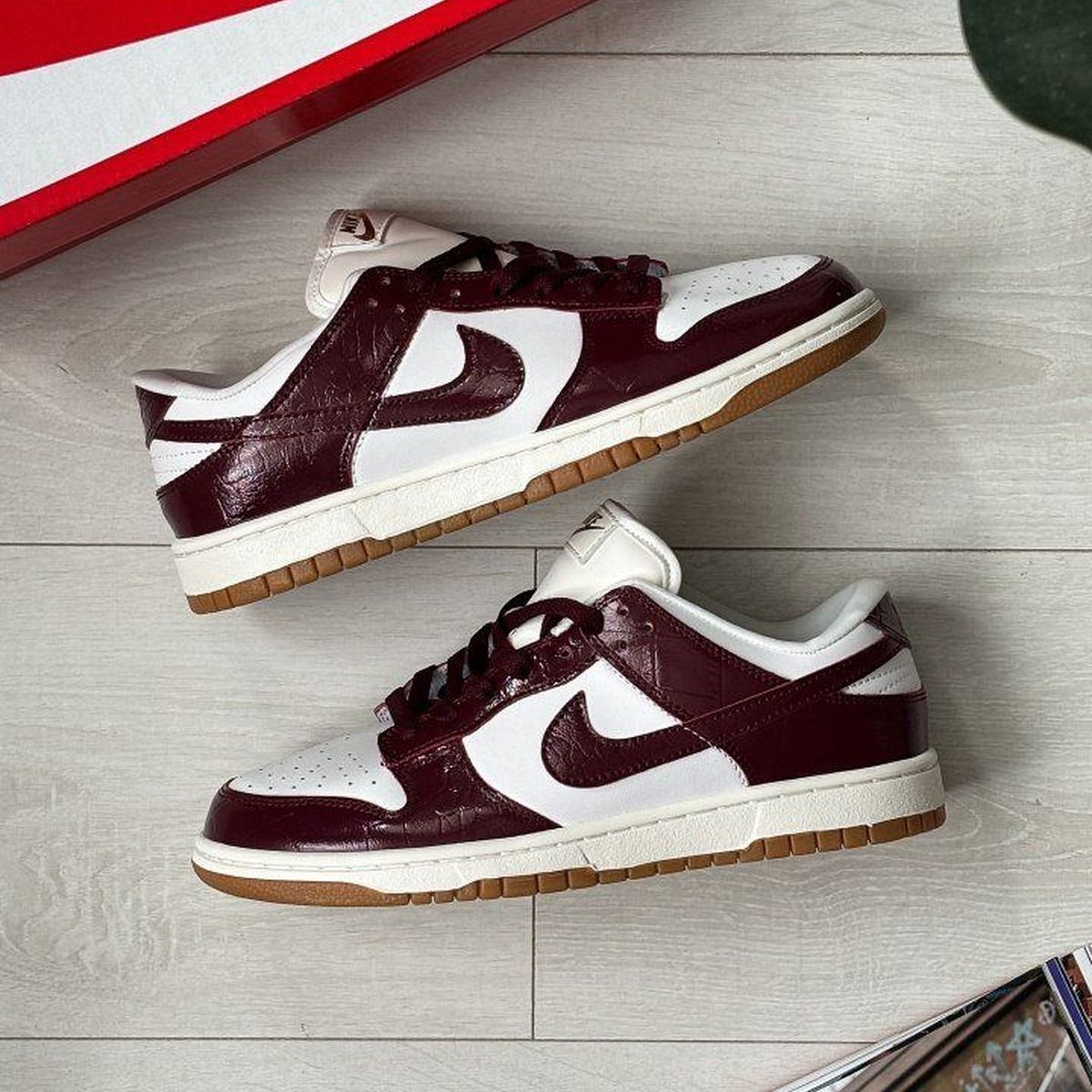 Nike Dunk Low LX