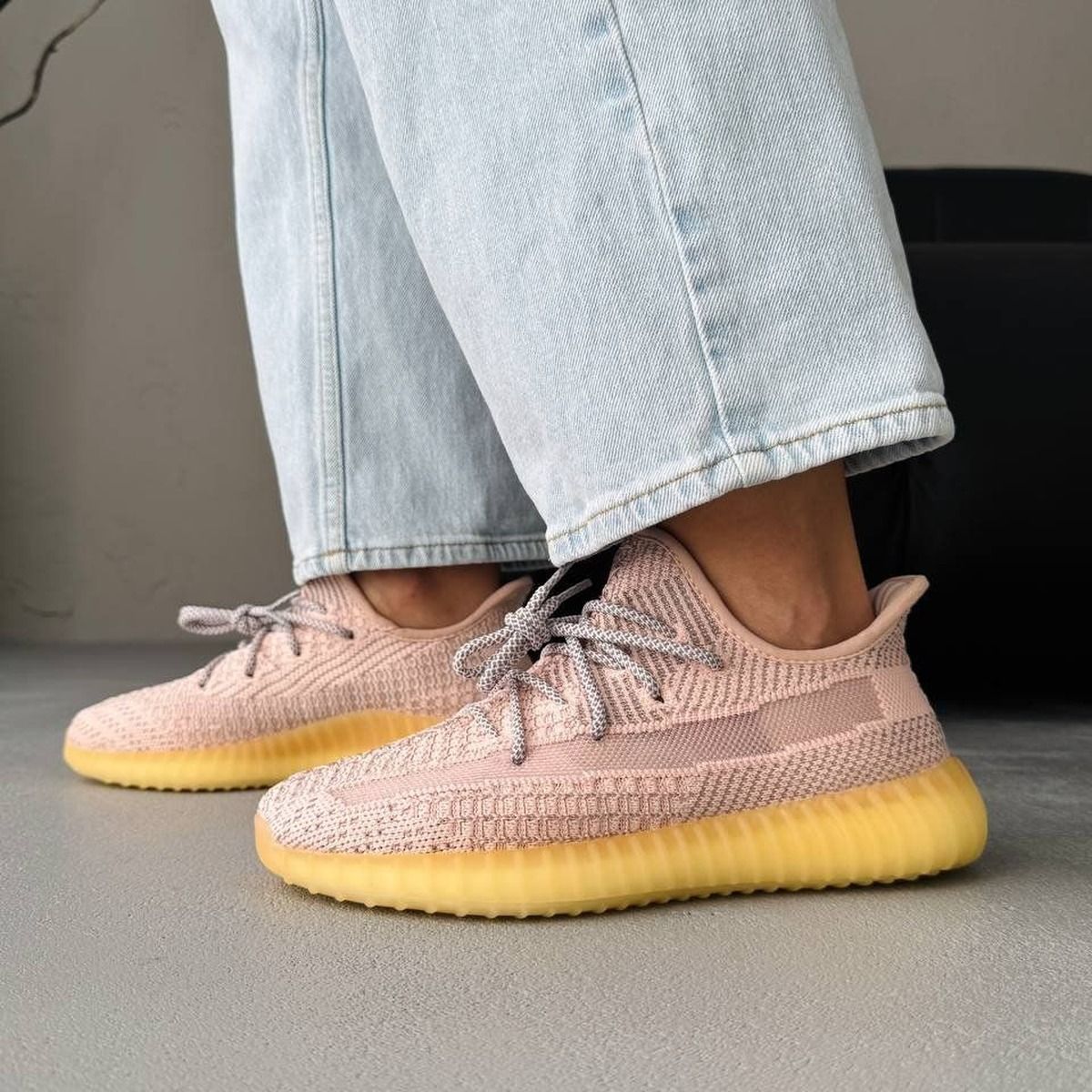 Adidas Yeezy V2
