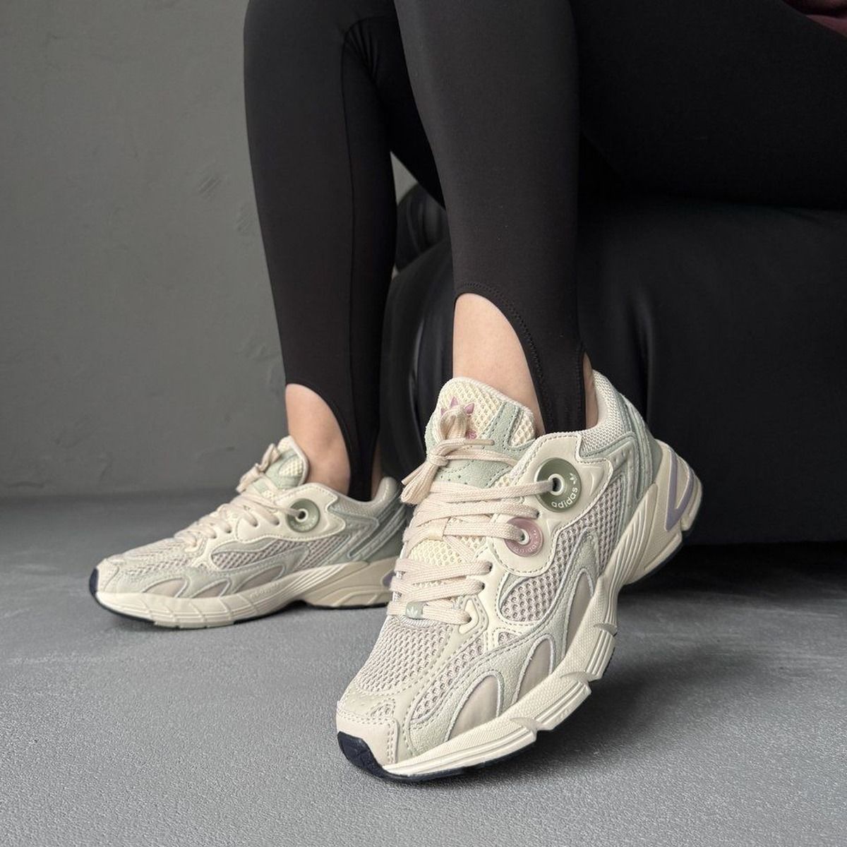 Adidas Astir