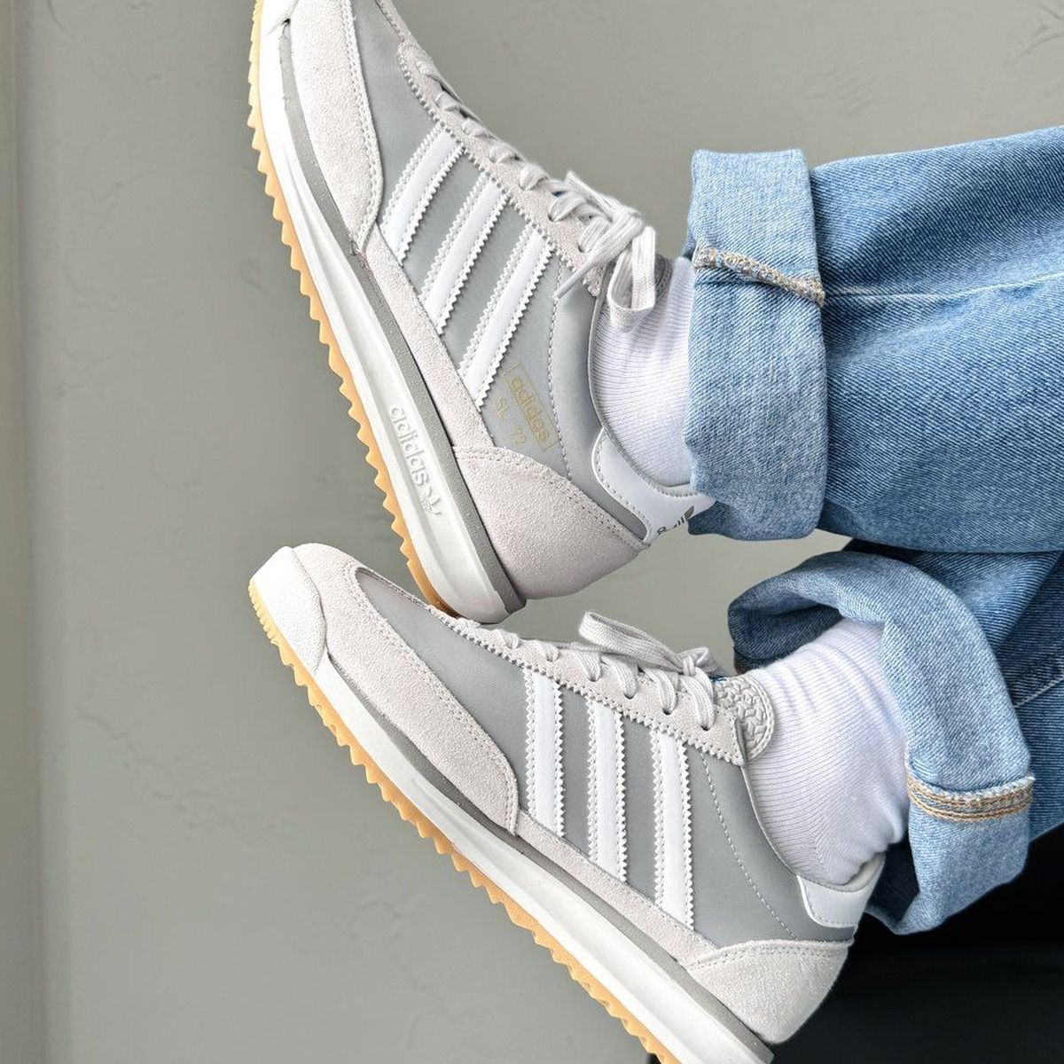 Adidas SL 72