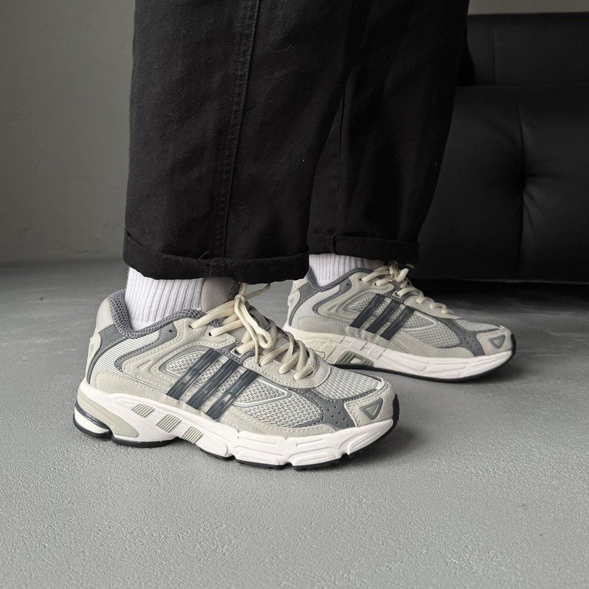 Adidas Response CL