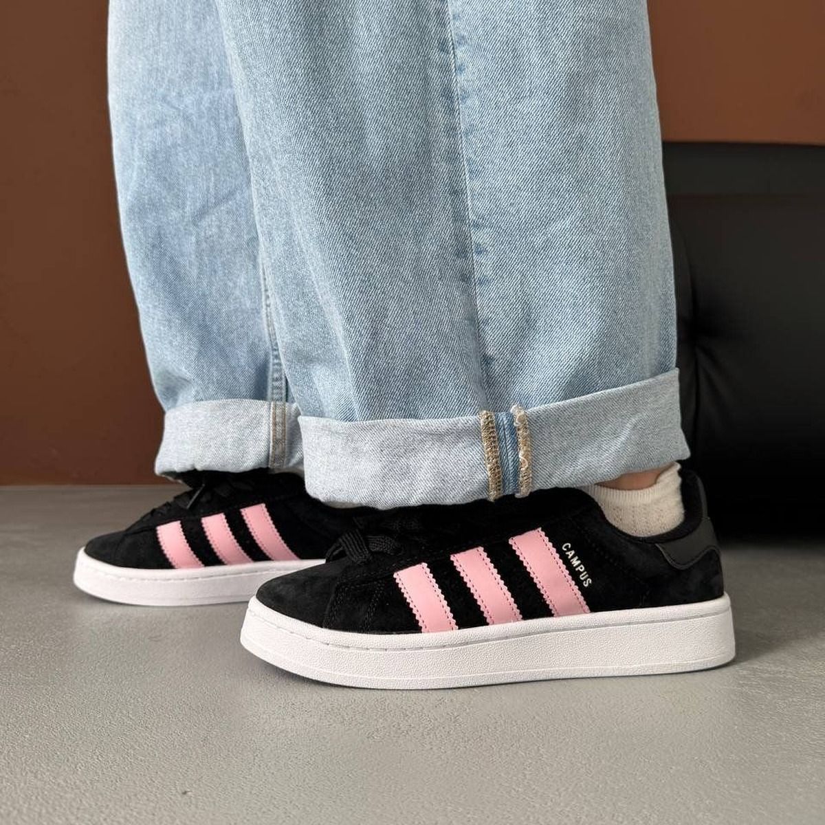 Adidas Campus 00s