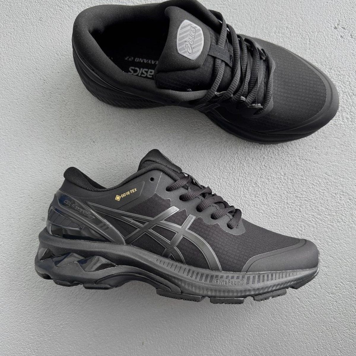 Asics Gel-Kayano 27