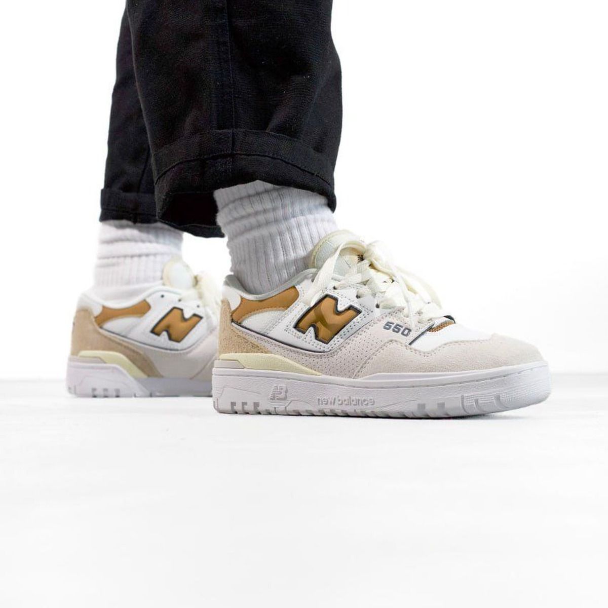 New Balance 550