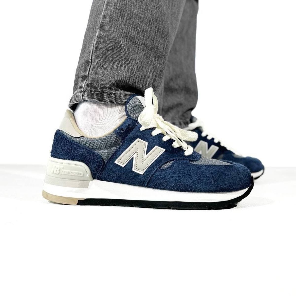 New Balance 990 V1 x Carhartt