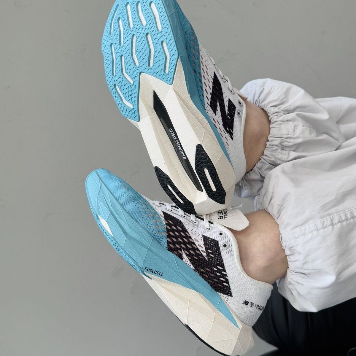 New Balance Fuelcell Supercomp Pacer V2