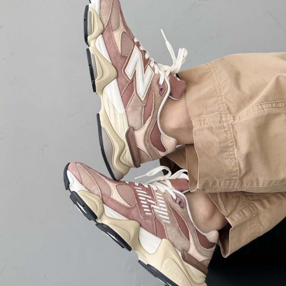 New Balance 9060