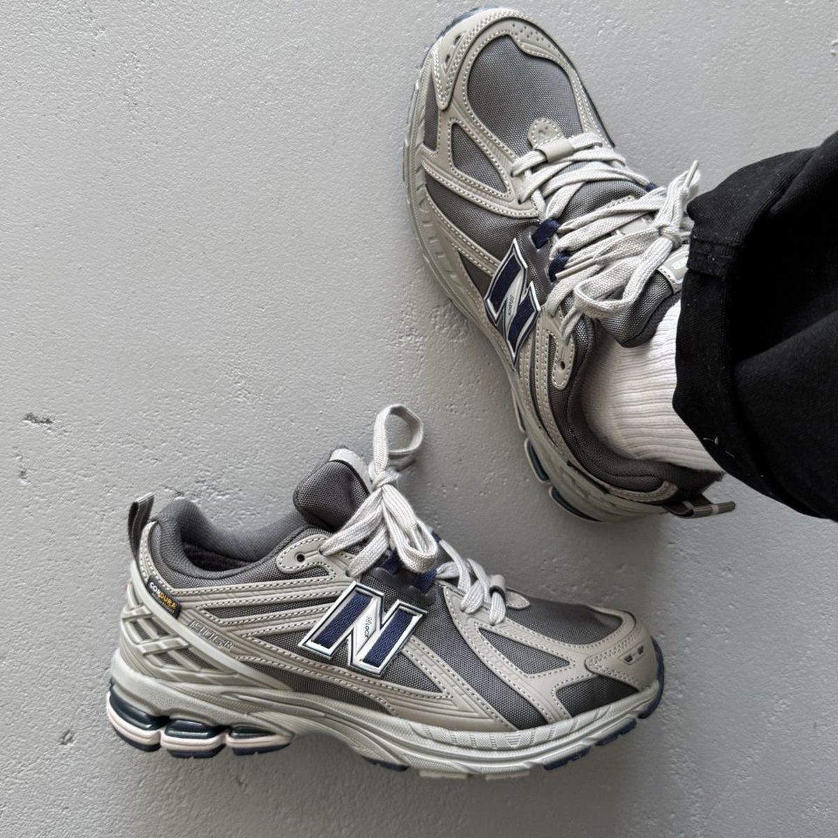 New Balance 1906R