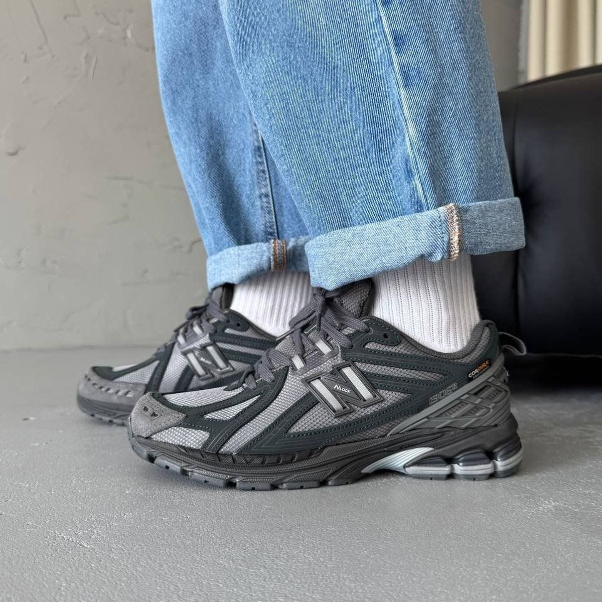 New Balance 1906R