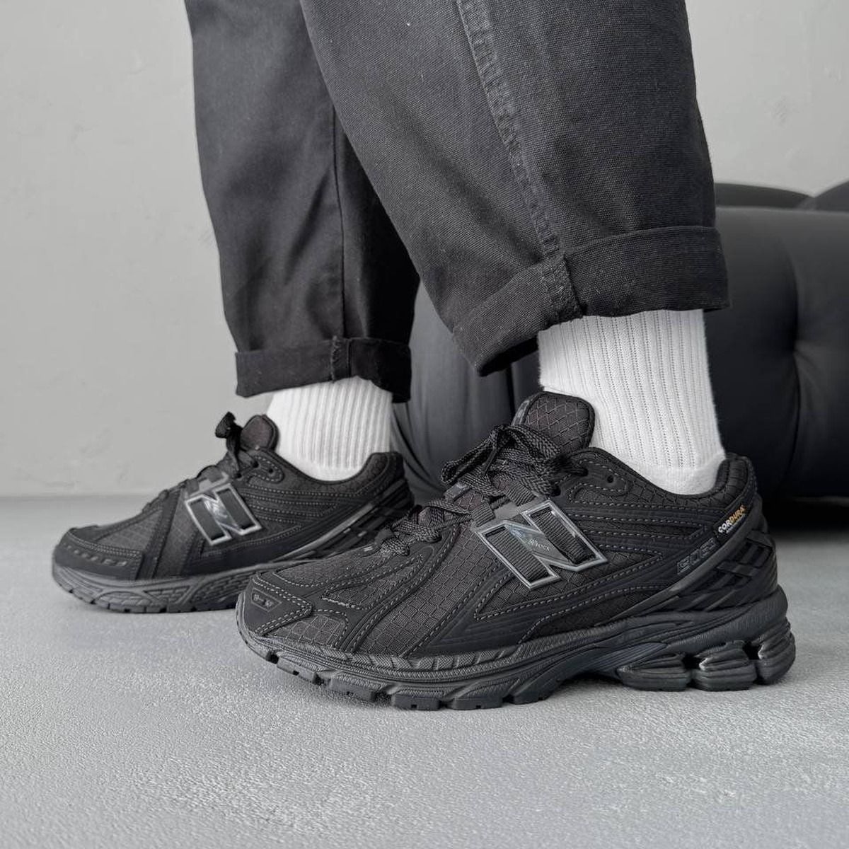 New Balance 1906R