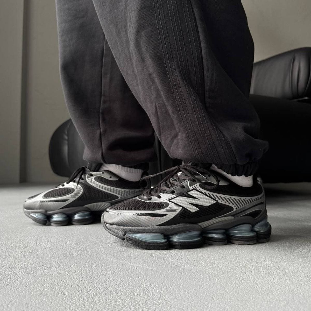 New Balance ABZORB 2000