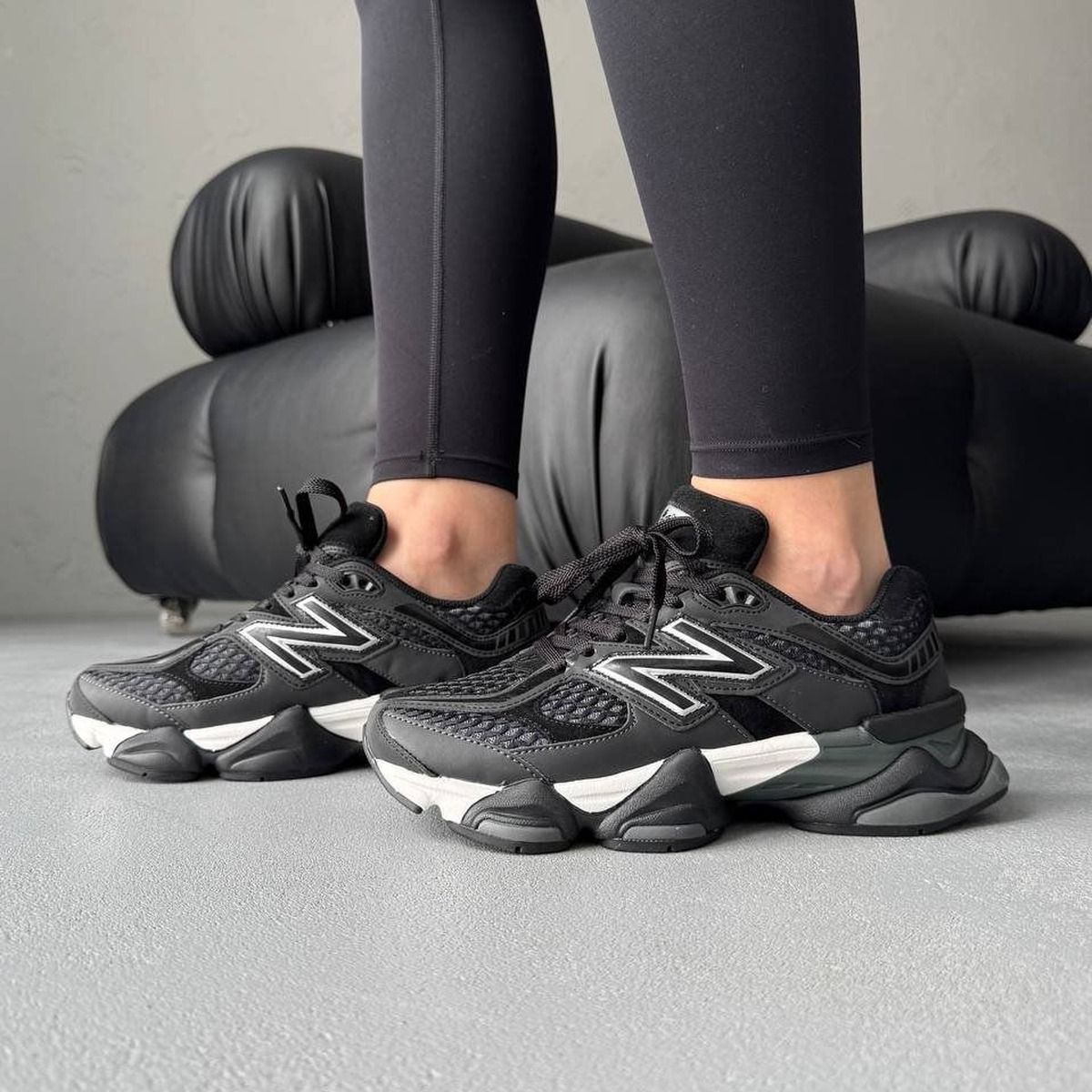 New Balance 9060
