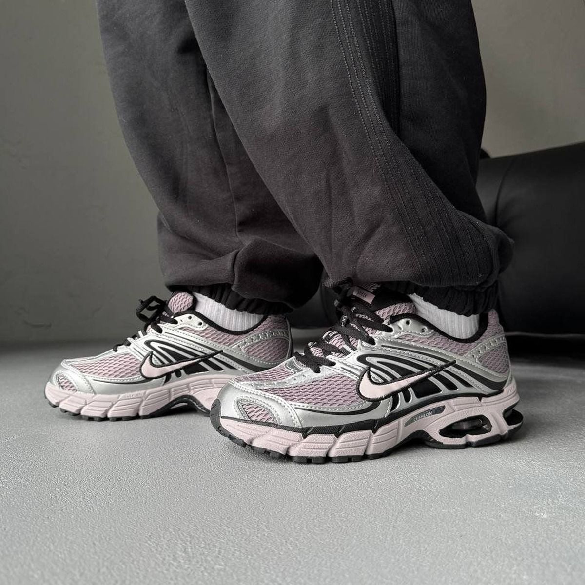 Nike Air Max Moto 2K