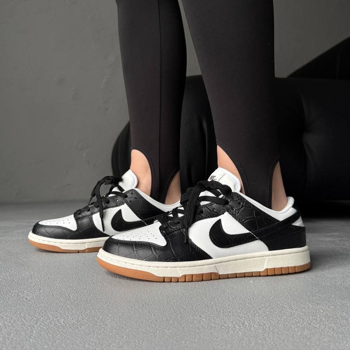 Nike Dunk Low Lx