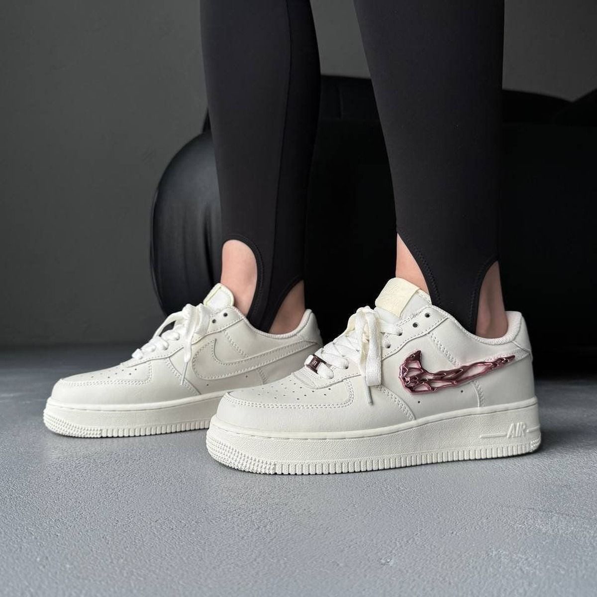 Nike Air Force 1 '07 LX