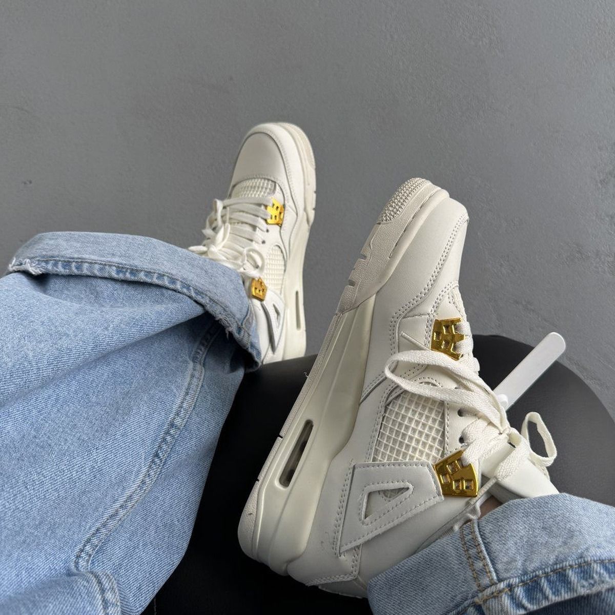 Nike Air Jordan 4 Retro Metallic Gold