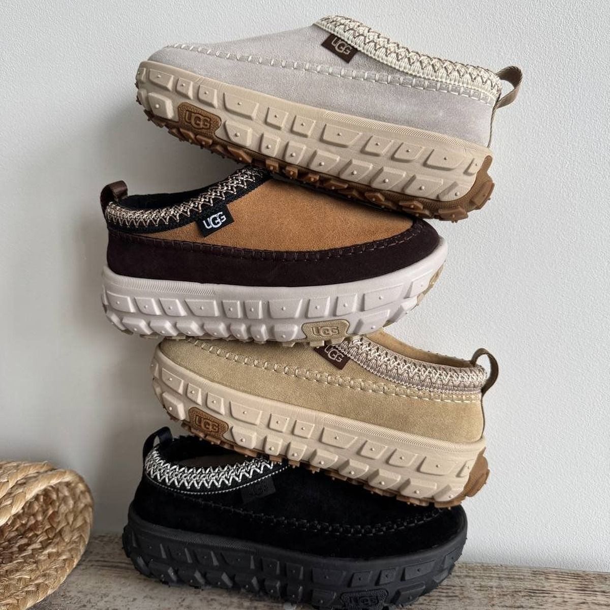 Ugg Venture Daze