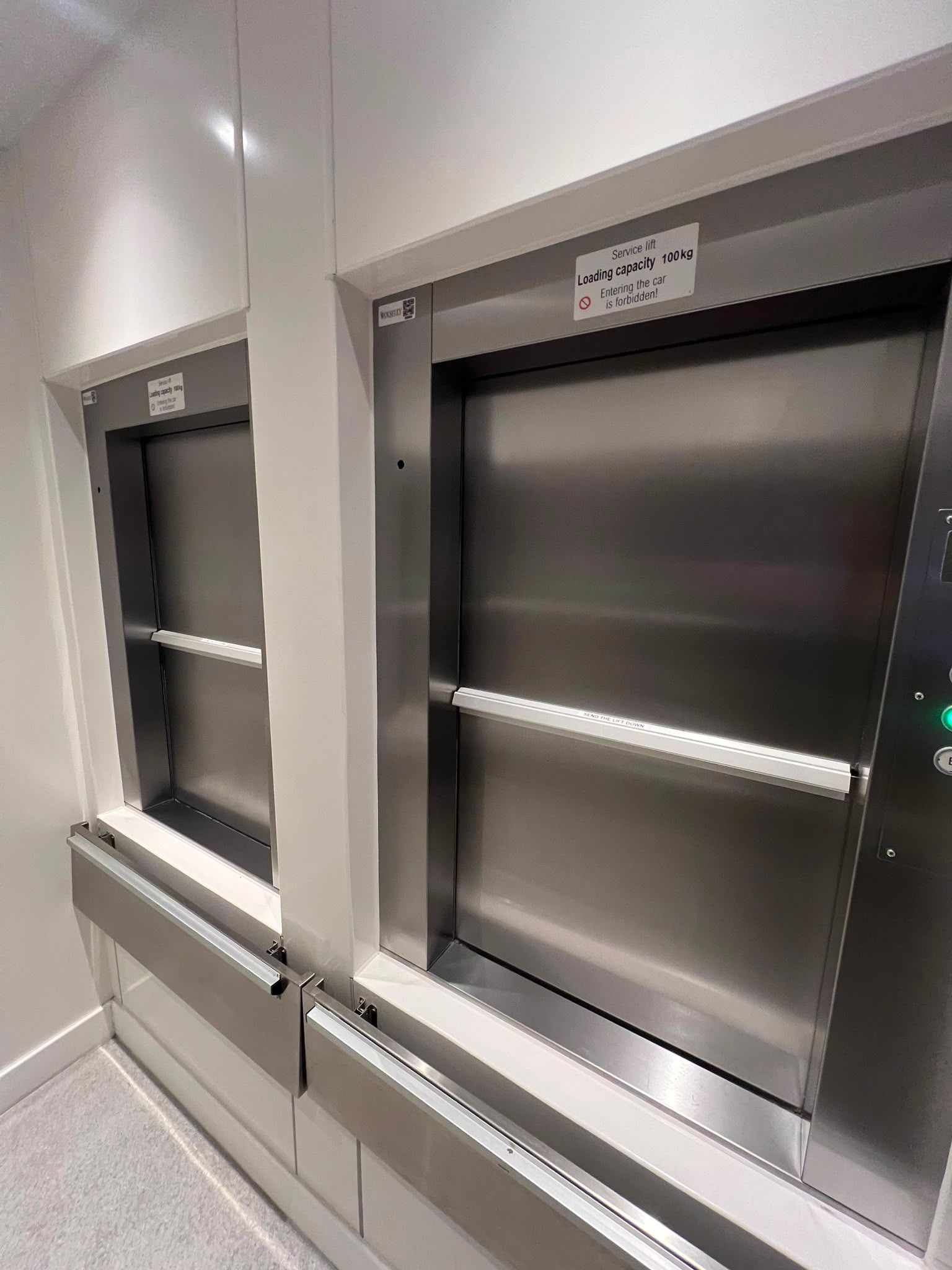 Commercial building for goods lift engineering