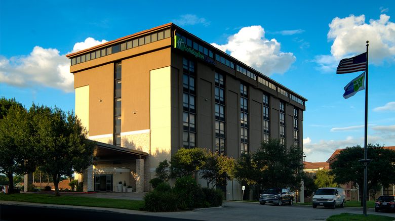 Holiday Inn Express Airport- Tourist Class San Antonio, TX Hotels- GDS