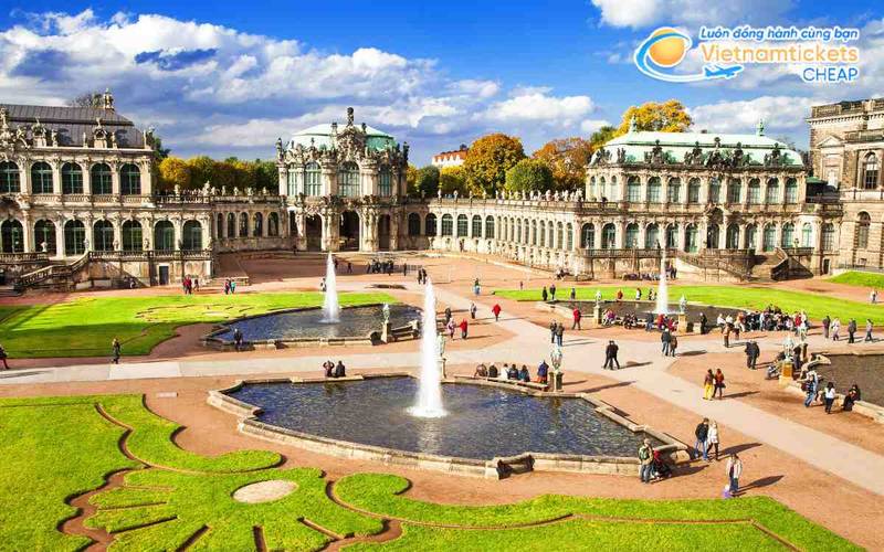 Ghé thăm cung điện Zwinger