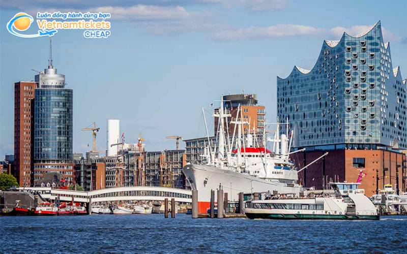 Cảng Hamburg là điểm đến hàng đầu ở Hamburg