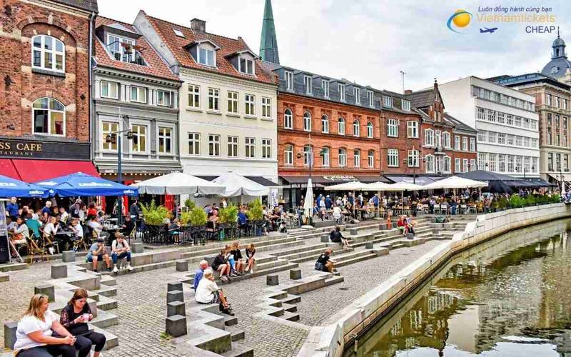 Giá vé máy bay đi Aarhus