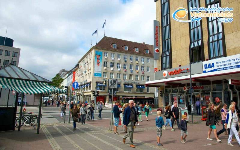 Chọn mùa thấp điểm Kiel để mua vé