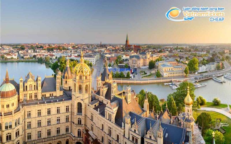 Đặt vé máy bay đi Schwerin giá tốt