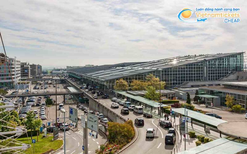 Sân bay quốc tế Stuttgart 